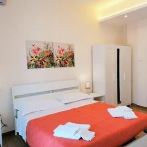 Albergue In City-in Catânia