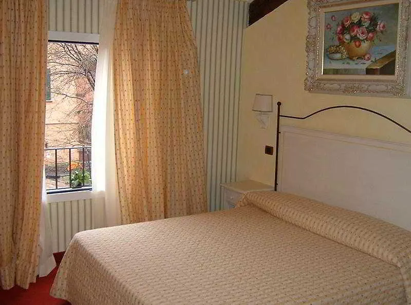 Hotel Porta San Mamolo Bologna Italy
